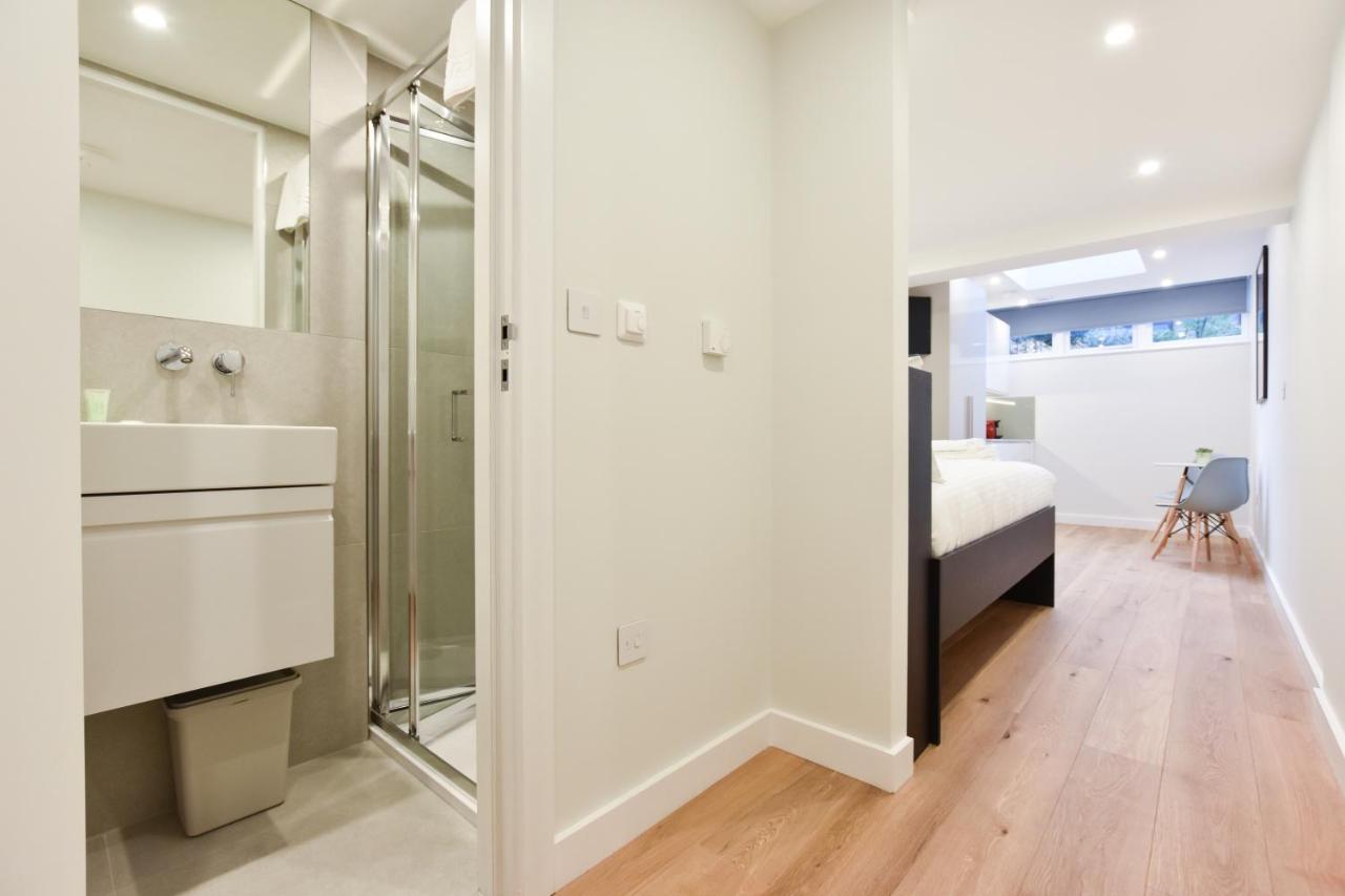 Earls Court East Serviced Apartments By Stayprime London Bagian luar foto