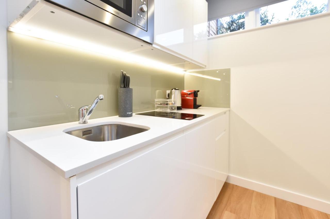 Earls Court East Serviced Apartments By Stayprime London Bagian luar foto