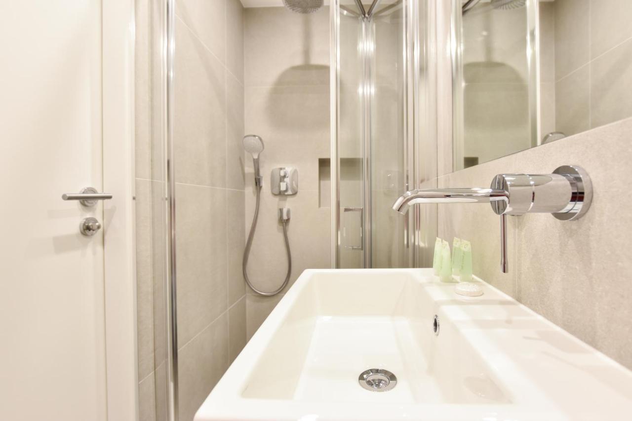 Earls Court East Serviced Apartments By Stayprime London Bagian luar foto