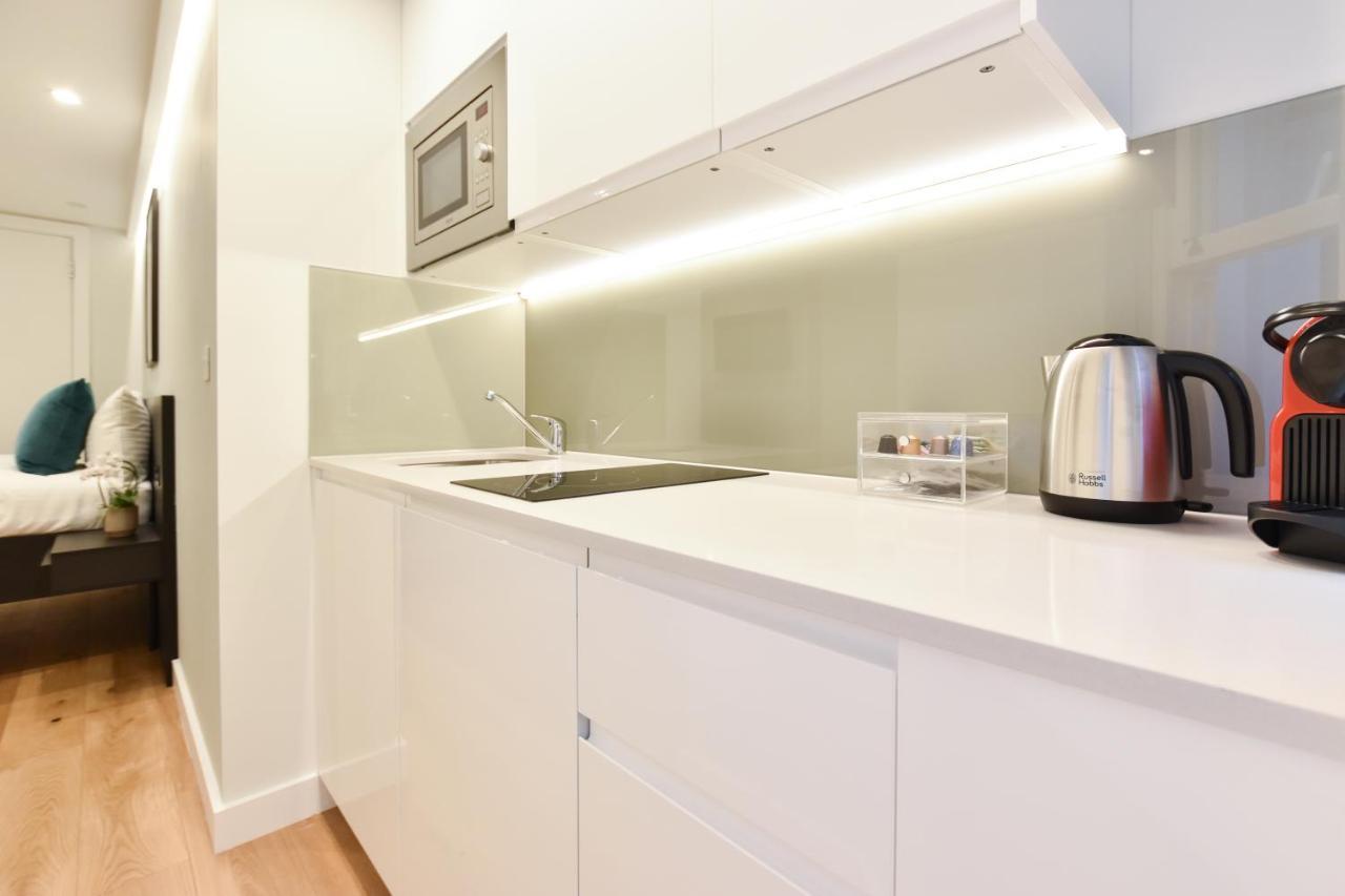 Earls Court East Serviced Apartments By Stayprime London Bagian luar foto