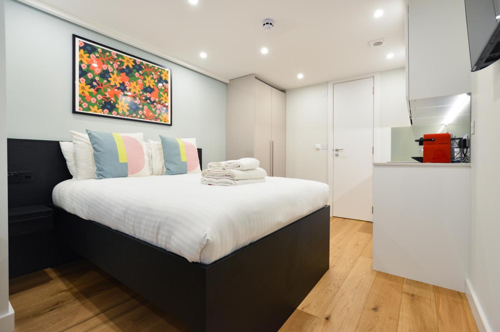 Earls Court East Serviced Apartments By Stayprime London Bagian luar foto