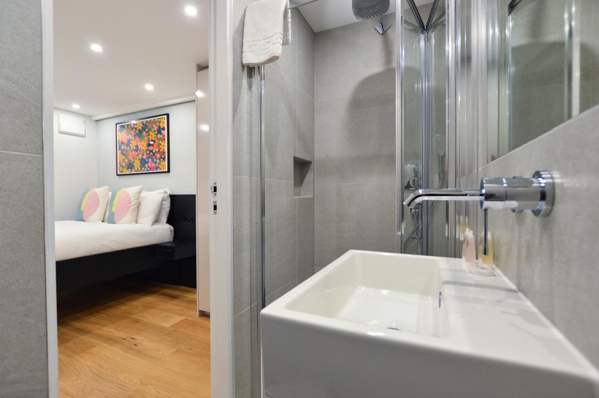 Earls Court East Serviced Apartments By Stayprime London Bagian luar foto