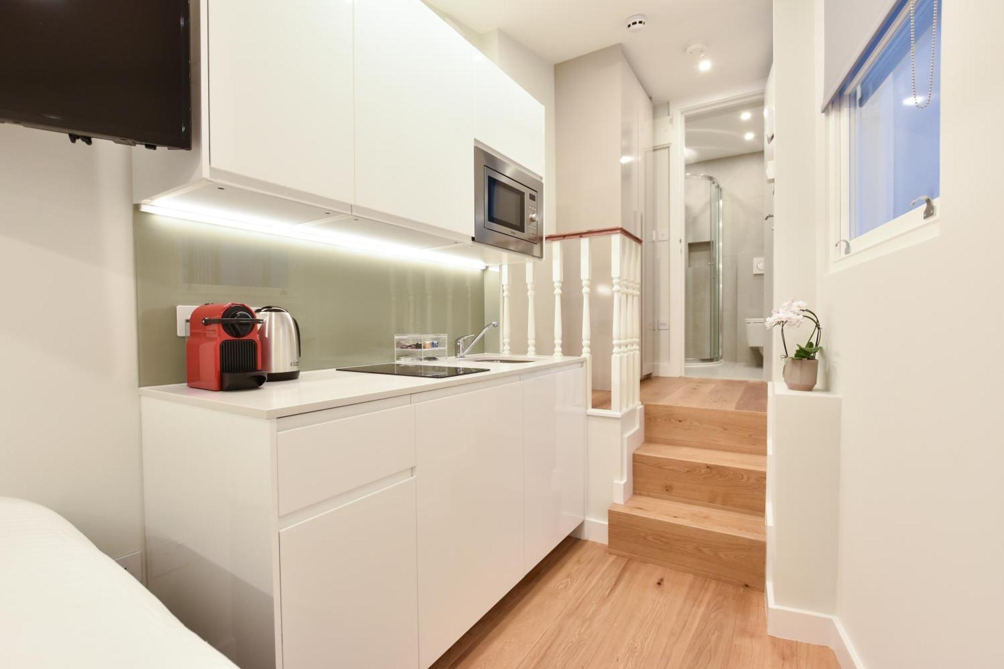 Earls Court East Serviced Apartments By Stayprime London Bagian luar foto